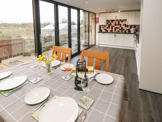Houghton North Farm Cottage - 10513 - photo 3