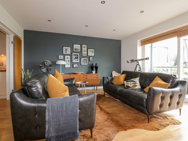 The Bolt Hole - 1051737 - photo 2