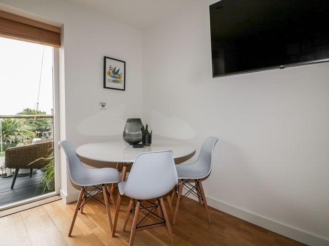 The Bolt Hole - 1051737 - photo 4