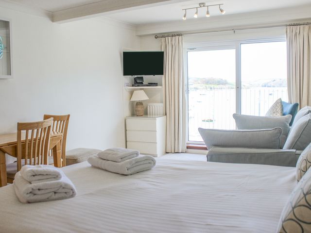 34 The Salcombe - 1053015 - photo 5
