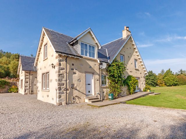 Rowan House - 1053530 - photo 2