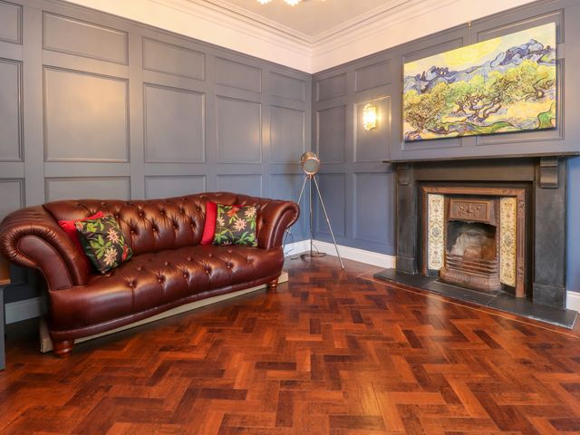 The Oakroyd - 1054274 - photo 4
