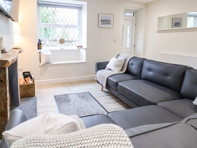 4 Railway Terrace - 1055752 - photo 5