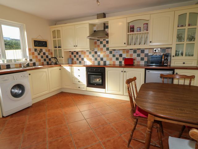 Hazel Cottage - 1055755 - photo 5