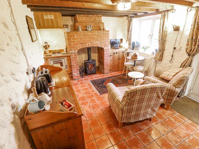 Old Blacksmiths Cottage - 1055768 - photo 4