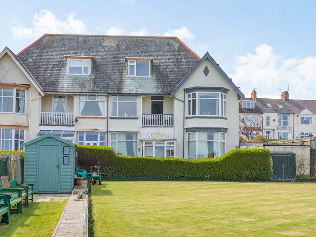 Beachside Apartment - 1055840 - photo 2