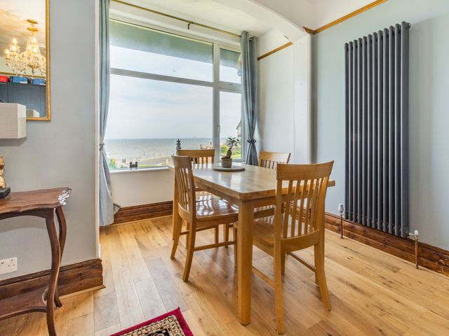 Beachside Apartment - 1055840 - photo 5