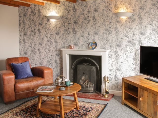 1 Royal Oak Cottages - 1056008 - photo 3