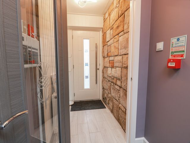 Shotts Cottage - 1056126 - photo 3