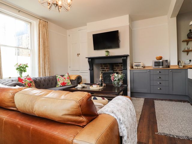 No 19, Haworth - 1056376 - photo 2