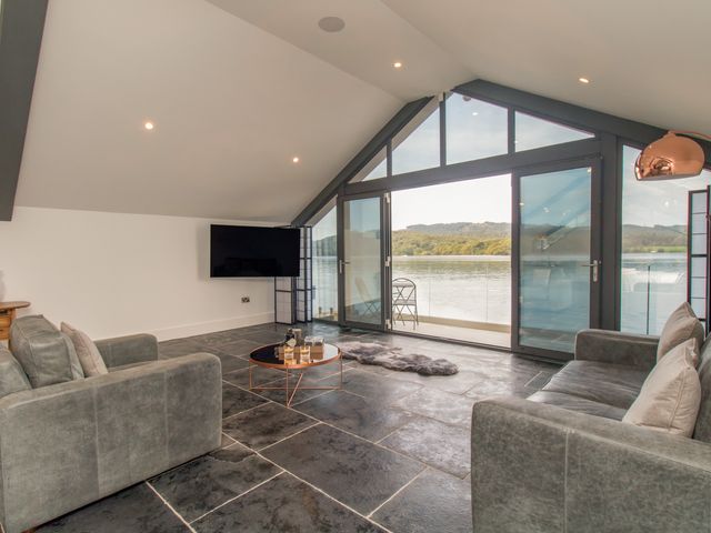 Boathouse on the Lake - 1056767 - photo 3