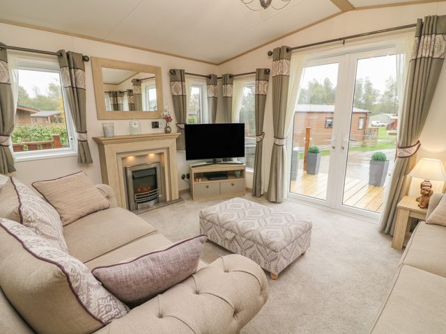 Lancaster Lodge - 1057032 - photo 3