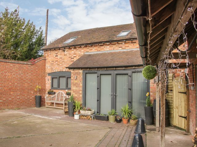 Bank House Barn - 1057655 - photo 2