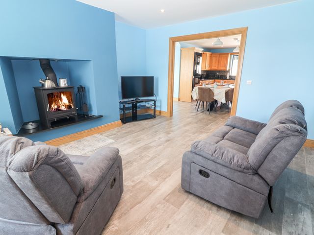 Lack Cottage - 1057969 - photo 4