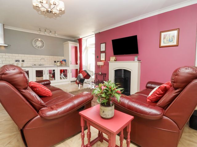 The Tack Room - 1057990 - photo 3