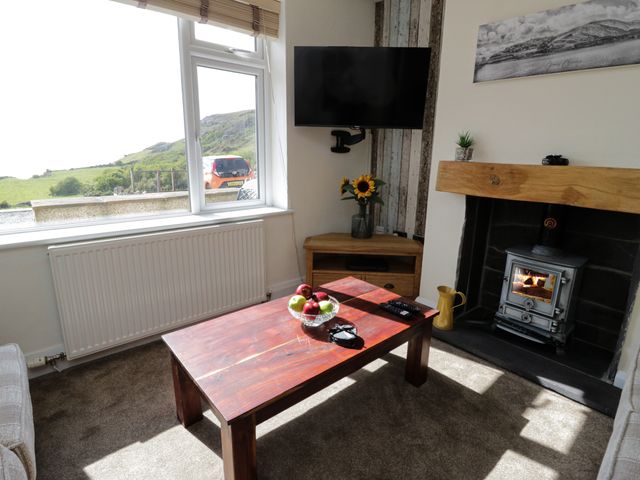 4 Anglesey Road - 1058314 - photo 4