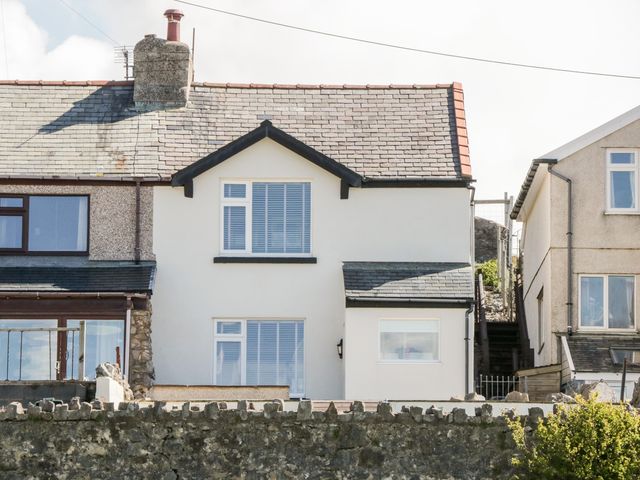 4 Anglesey Road - 1058314 - photo 2