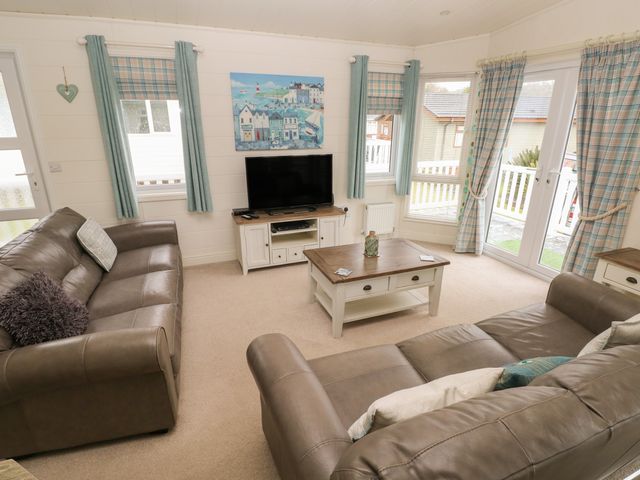 Cwtch Lodge 42 - 1058892 - photo 3