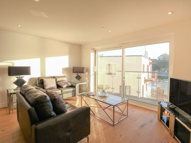 Harbourside Haven Apartment 4 - 1059265 - photo 4