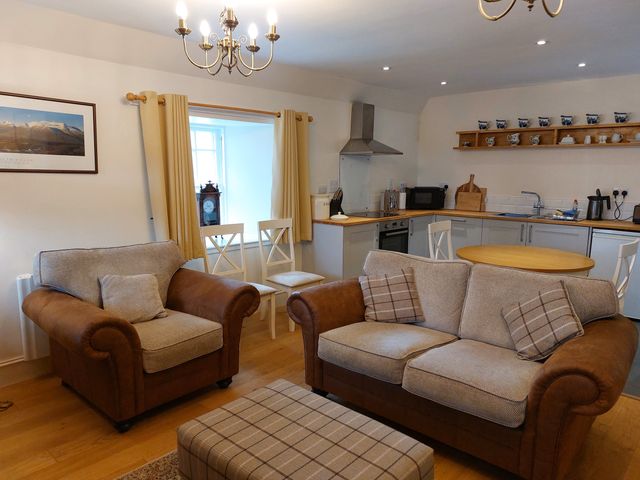 Courtyard Cottage - Drum Castle - 1060438 - photo 5