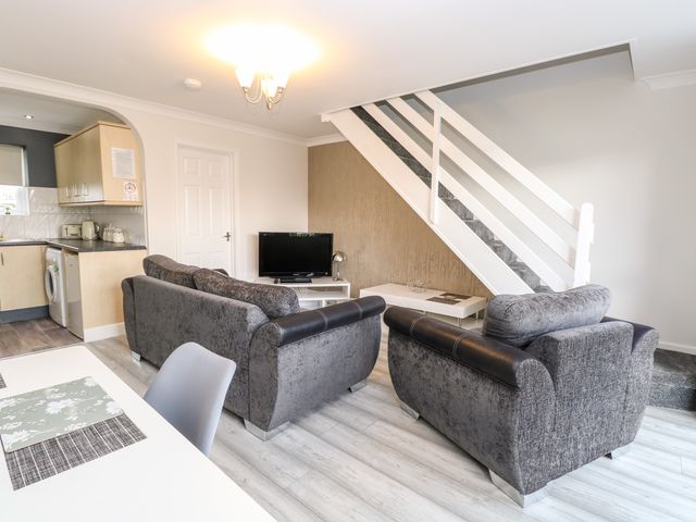 91 Waterside Park - 1060474 - photo 2