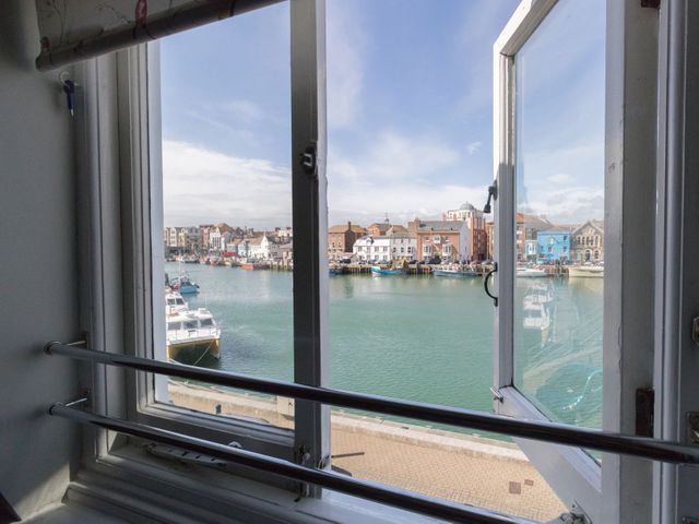 Harbourside Cottage - 1061726 - photo 3