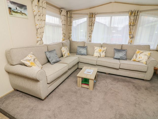 12A Borwick Lakes - 1061746 - photo 2