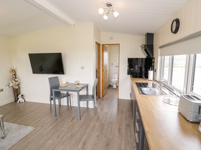Cotswold View 3 - 1062948 - photo 4