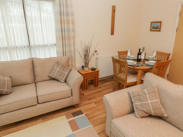 2 Chandlers Yard - 1063704 - photo 5