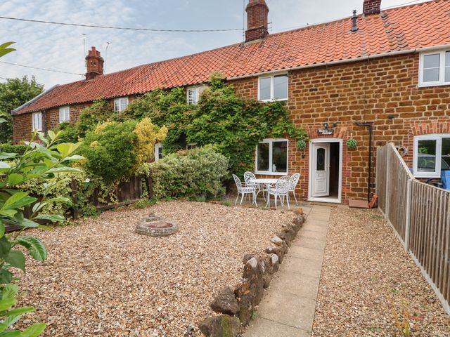 Tawny Cottage - 1063930 - photo 1