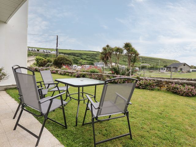 7 Europa Court - 1064013 - photo 3