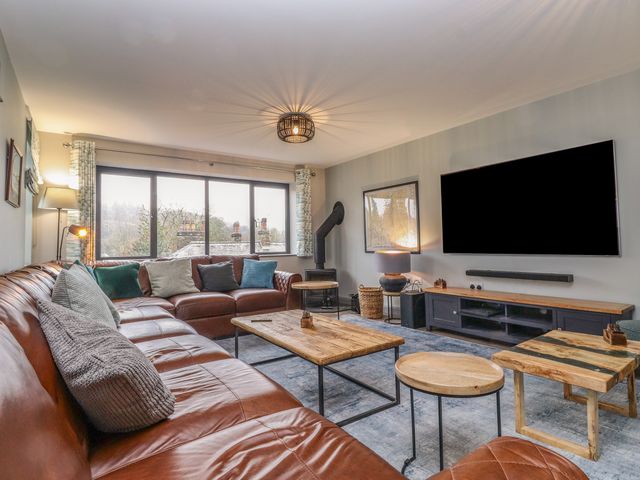 Garth Hill House - 1064465 - photo 4