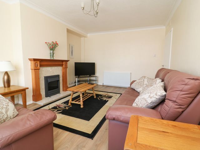 4 Ranby Drive - 1064737 - photo 3