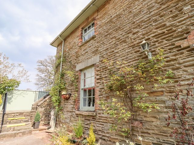 The Stable - 1065654 - photo 3
