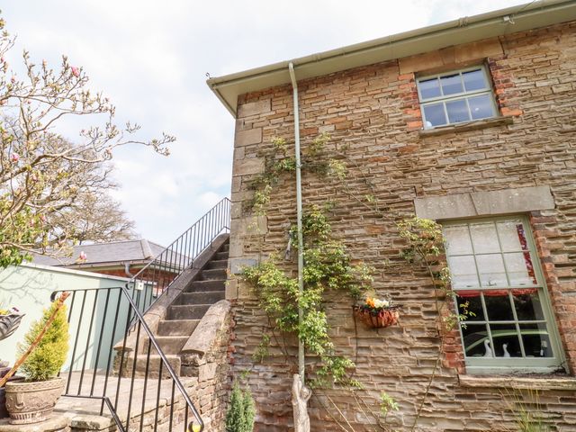 The Stable - 1065654 - photo 2