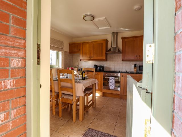 Barcud Cottage - 1066784 - photo 4