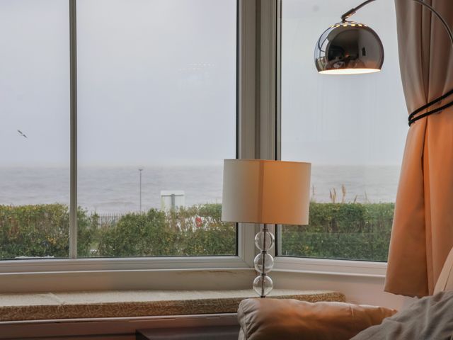 Sea Front Apartment - 1066808 - photo 4