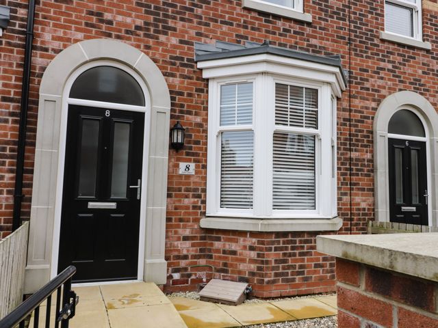 Stone's Throw - 1067261 - photo 2