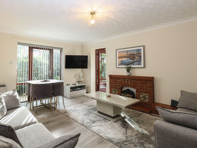 Seaview Cottage - 1067492 - photo 4