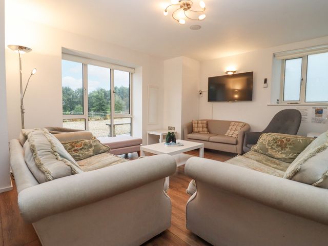 Cotswold View - 1067963 - photo 4