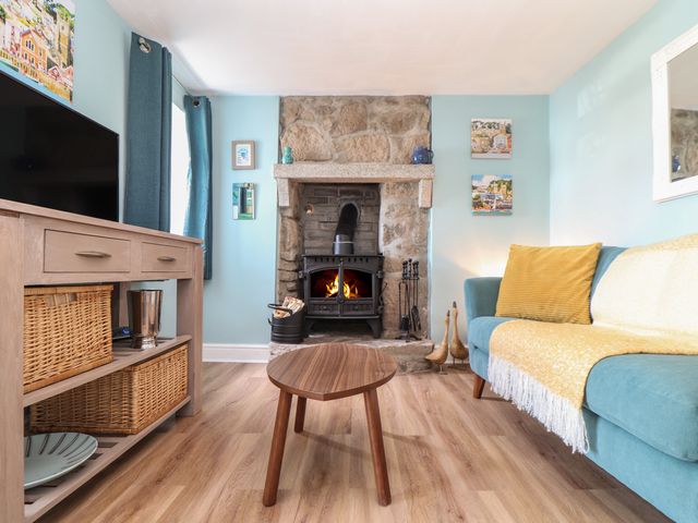 Flintstone Cottage - 1068176 - photo 4