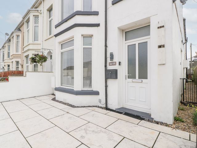 76A Mackworth Road - 1068536 - photo 2