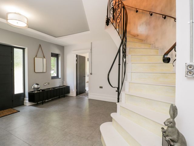 Thornbury - 1069068 - photo 5