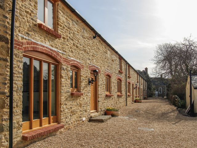 The Granary, Burton Bradstock - 1069147 - photo 2