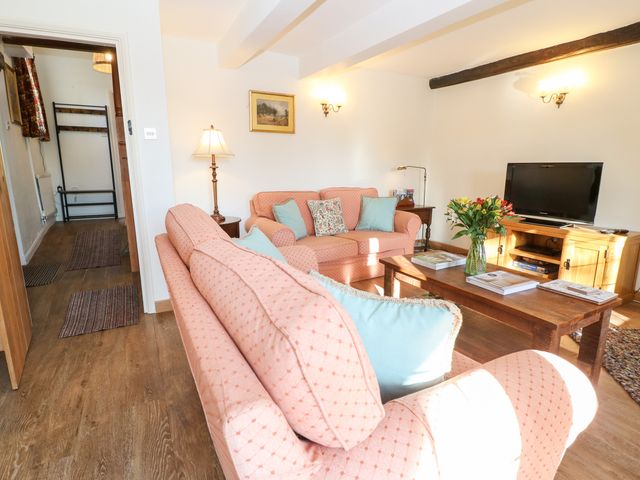 Cowfair Cottage - 1069248 - photo 4