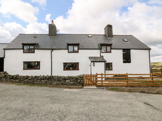 Orsedd Wen Farmhouse - 1070178 - photo 2