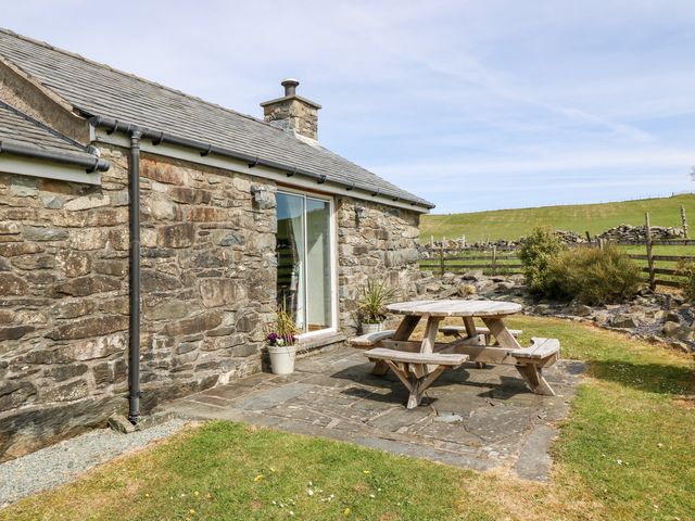 Orsedd Wen Cottage - 1070179 - photo 2