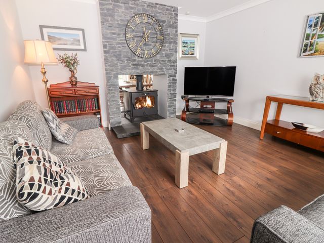17 Clover Hill - 1070416 - photo 4
