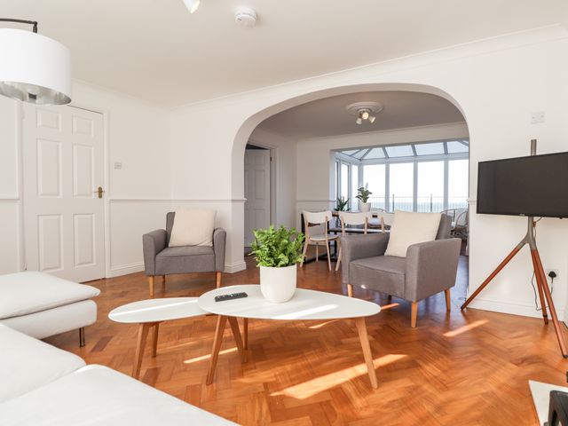 17 St. Magnus Close - 1070927 - photo 5