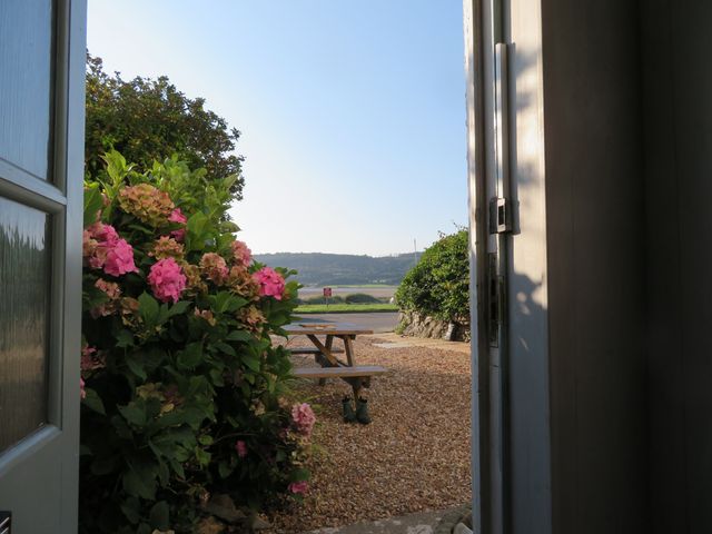 Quay Cottage - 1071210 - photo 3